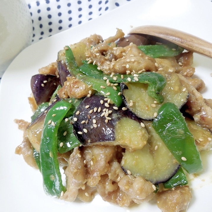 ご飯がすすむ！豚肉とナスとピーマンの味噌炒め